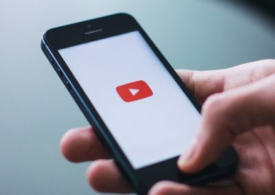 YouTube Deactivates Comments on Videos Featuring Minors to Combat Predatory Behavior
