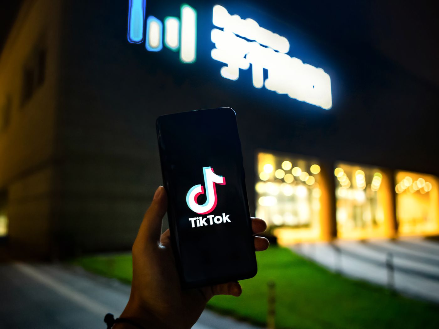 , TikTok users unsatisfied with the new multi-factor authentication feature as it failed to provide the security it promises, TornCRM